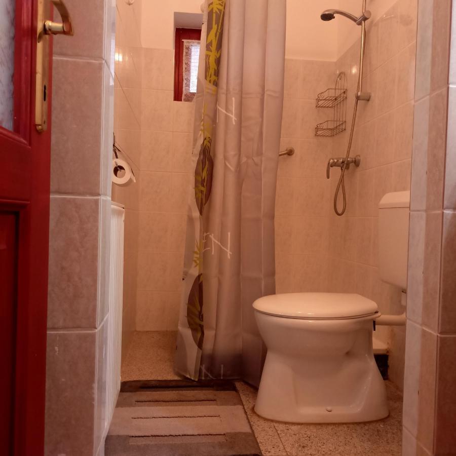 Livia Apartman Bük Exterior foto